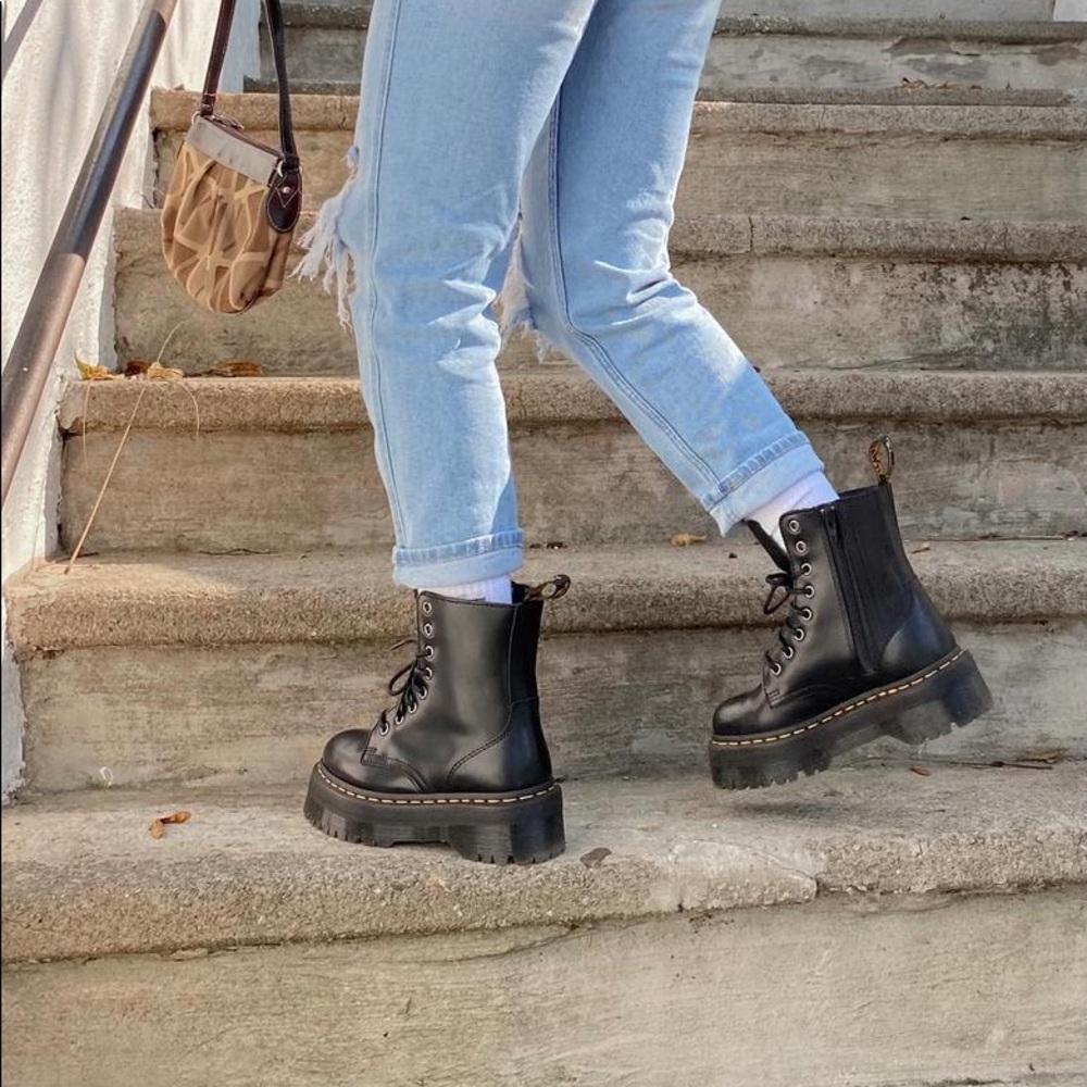 SOLD ON DEPOP - Picture 15 of 16